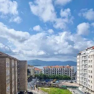 https://habitacion-privada-con-vistas-a-la-bahia-de-santander.bilbaohotelsspain.com